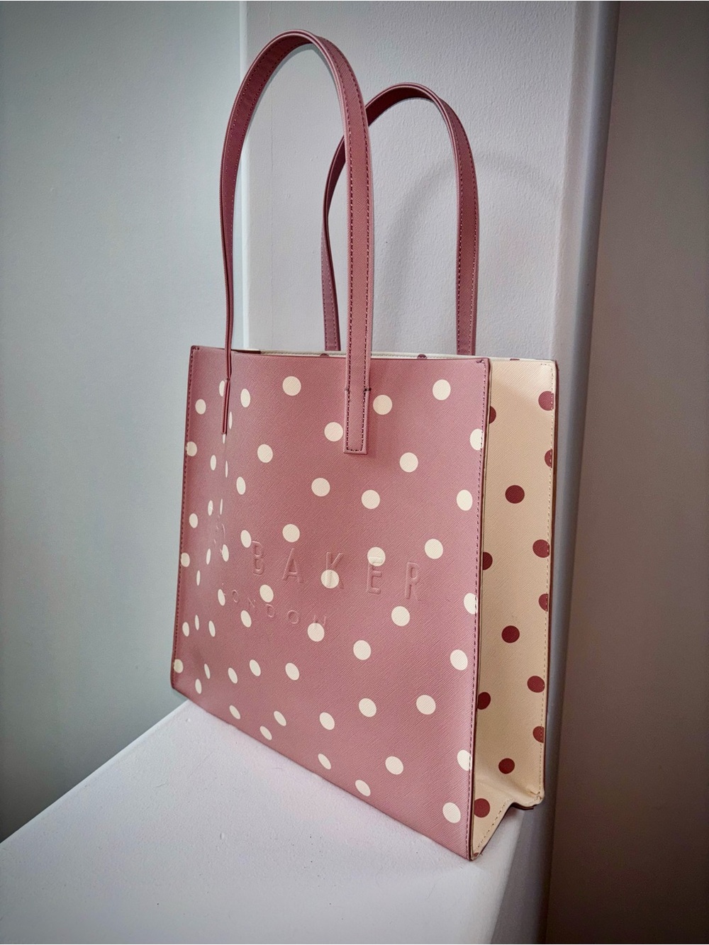 Ted Baker London NWT Pink Polka Dot Leather Tote Bag Coquette Style - Picture 4 of 13